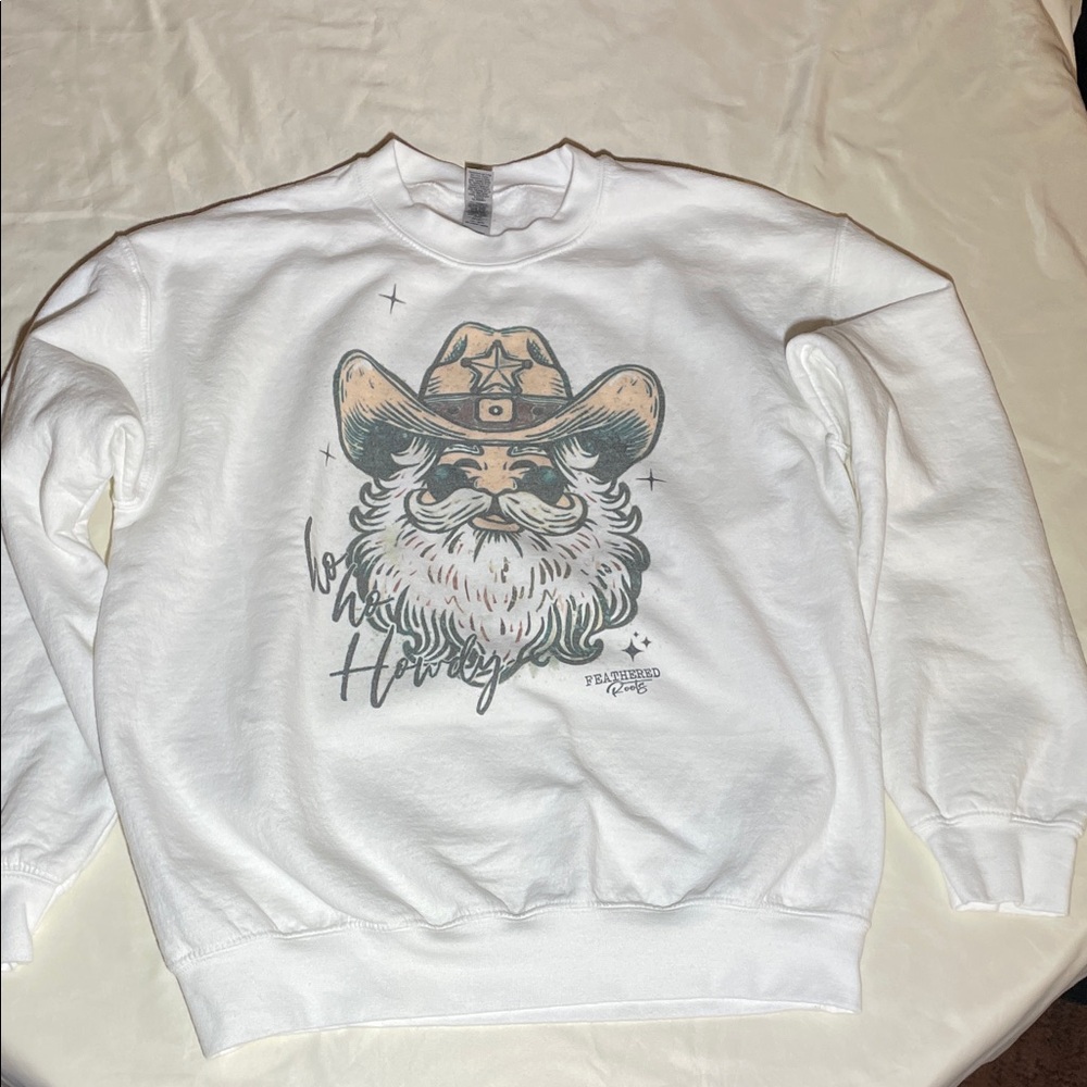 Gildan White Cowboy Graphic Men's Crewneck Sweater cowboy Santa